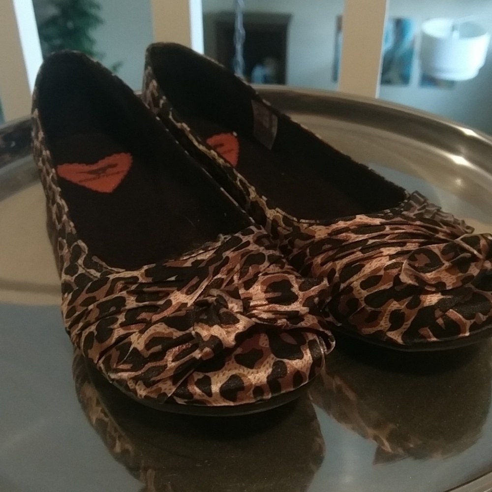 Leopard Print Flats